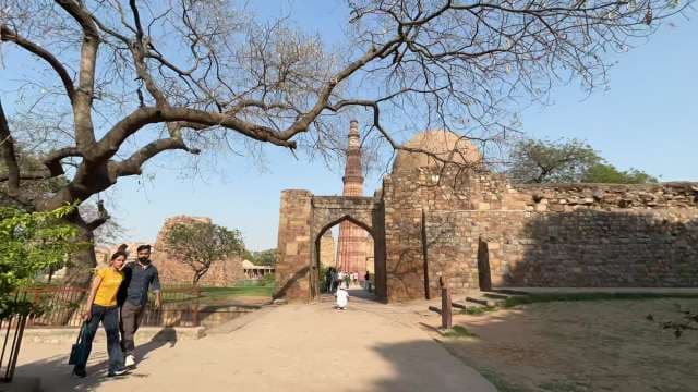 Exploring the Historic Qutub Minar Complex in Delhi, India