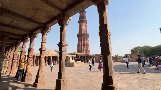 Exploring Qutub Minar: Iconic UNESCO Landmark in Delhi