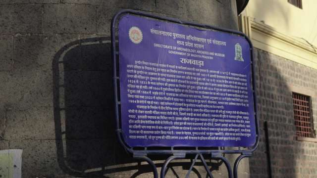Discover Rajwada Palace: Indore’s Iconic Heritage Landmark