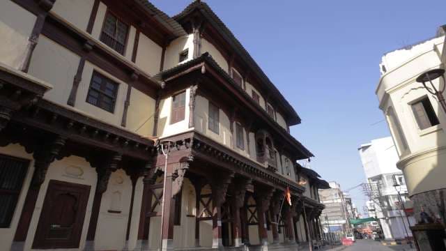 Exploring the Historic Gopal Temple in Indore, India