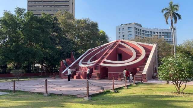 Jantar Mantar Delhi: Historic Astronomical Observatory in India