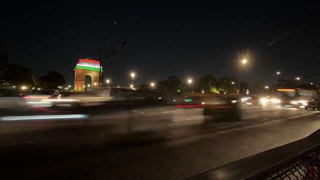 India Gate Night Traffic Timelapse in Delhi