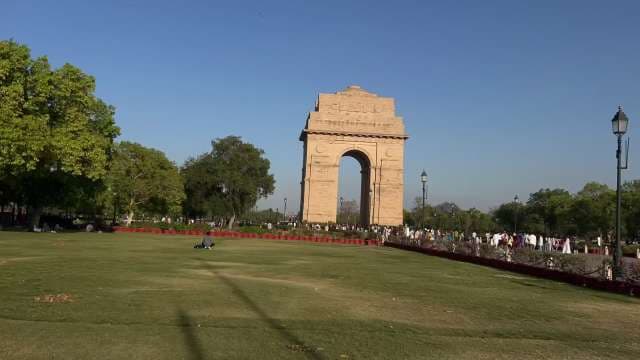 India Gate Monument in Delhi: Iconic War Memorial Tour