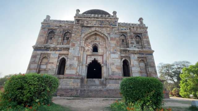 Exploring Ancient Tombs in Lodi Gardens, New Delhi