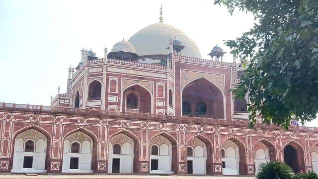 Stunning View of Humayun's Tomb in Delhi, India
