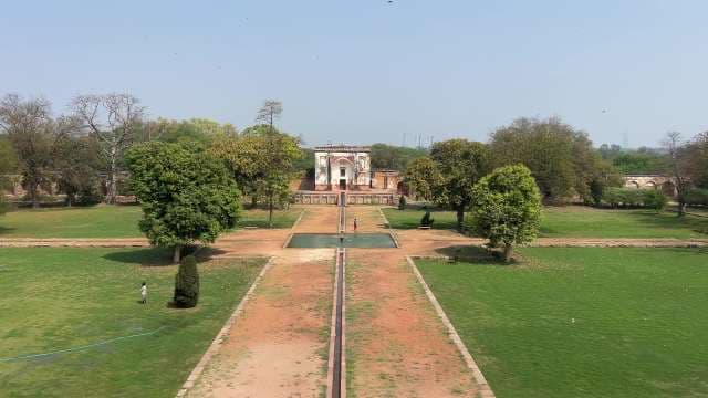 Exploring Mughal-Style Gardens at Humayun's Tomb Complex
