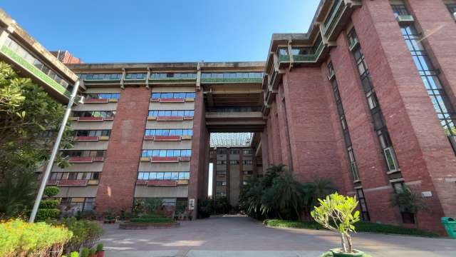IIT Delhi Campus Main Building Under Clear Blue Sky