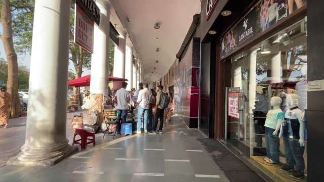 Shopping Scene at Connaught Place Colonnade, New Delhi