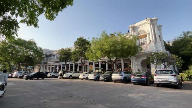 Bustling Connaught Place: Shopping and Dining in New Delhi