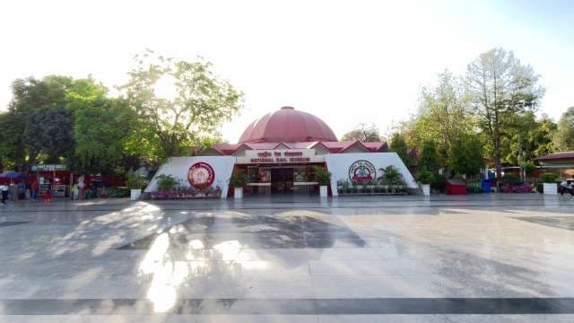 Explore the National Rail Museum in New Delhi
