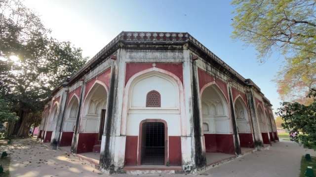 Historic Mughal-Era Monument Amid Delhi Gardens