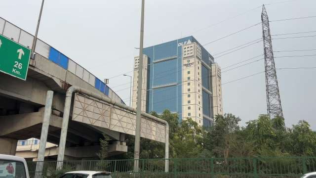 DLF Trident Office Tower in Cyber City Gurgaon