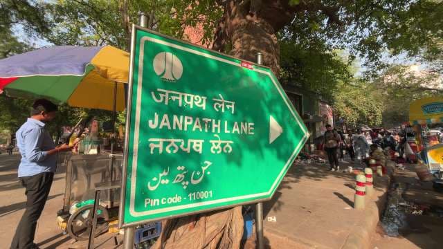 Bustling Street Life at Janpath Lane Market, New Delhi