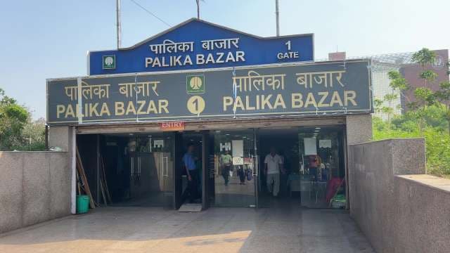 Exploring Palika Bazaar: Delhi's Iconic Underground Shopping Market