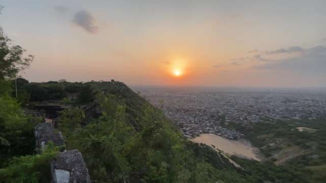 Majestic Sunset Over Nahargarh Fort and Jaipur Cityscape