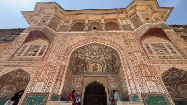 Exploring Ganesh Pol Gate at Amer Fort Jaipur