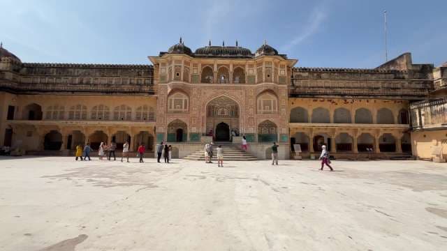 Exploring Amber Fort Courtyard in Jaipur, Rajasthan