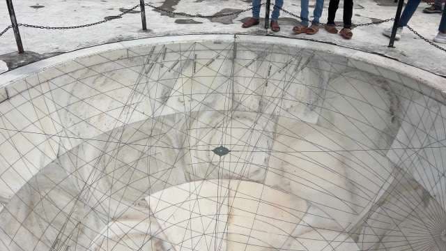 Exploring the Jai Prakash Yantra at Jantar Mantar Delhi