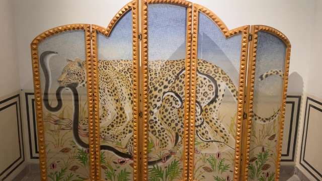 Artistic Leopard and Snake Room Divider Screen Display