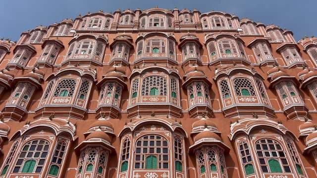 Hawa Mahal Palace: Iconic Jaipur Architectural Marvel