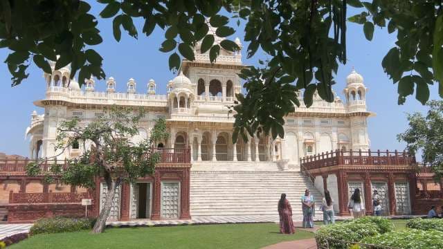 Jaswant Thada: Majestic Marble Cenotaph in Jodhpur