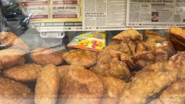 Delicious Indian Street Food: Samosa and Kachori Showcase