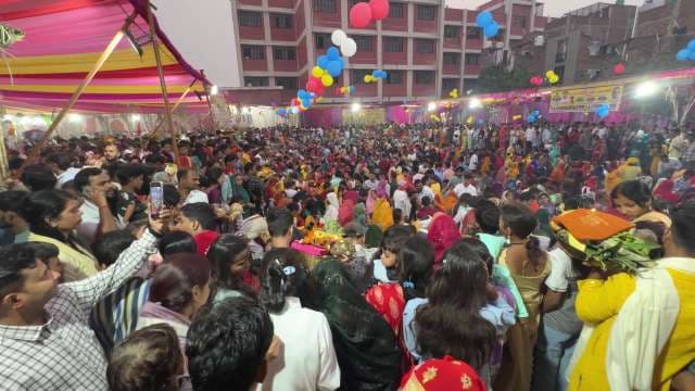Massive Indian Festival Gathering With Colorful Celebrations