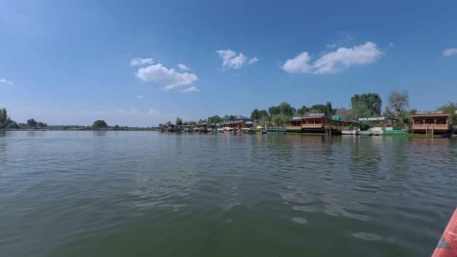 Serene Dal Lake Houseboats in Kashmir