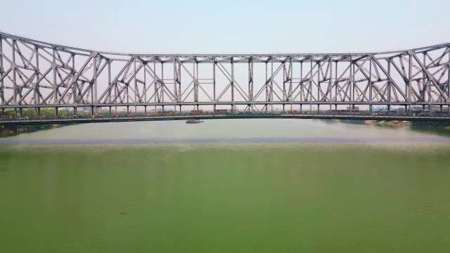 Stunning Panoramic View of the Iconic Howrah Bridge in Kolkata