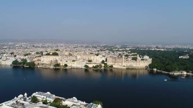 Majestic City Palace in Udaipur Overlooking the Calm Lake Pichola