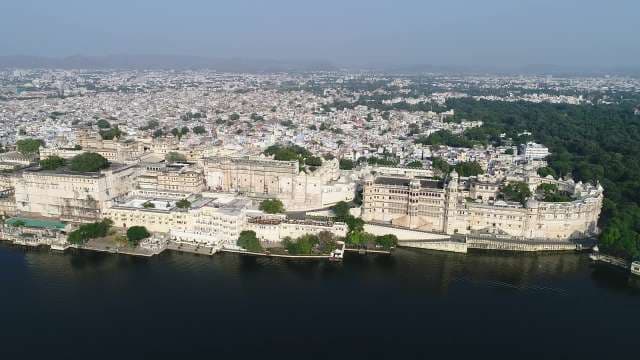 Stunning Aerial View of City Palace on Lake Pichola in Udaipur