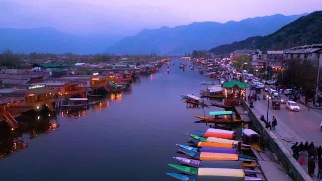 Scenic Twilight View of Dal Lake Srinagar with Shikara Boats