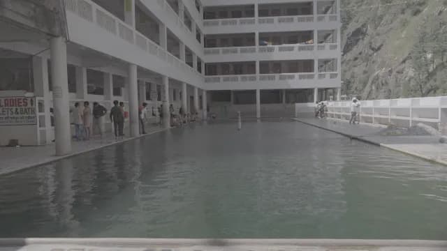 Sacred Hot Spring Bath at Manikaran Sahib Gurdwara in Himachal Pradesh
